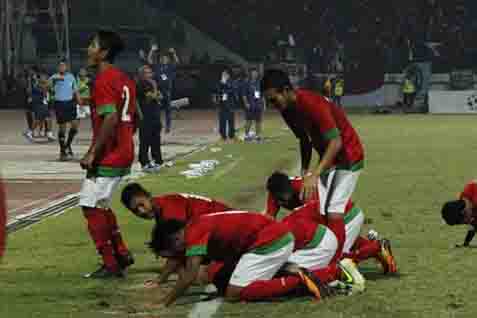  TURNAMEN HASSANAL BOLKIAH 2014: Timnas U-19 Gilas Singapura 6-0